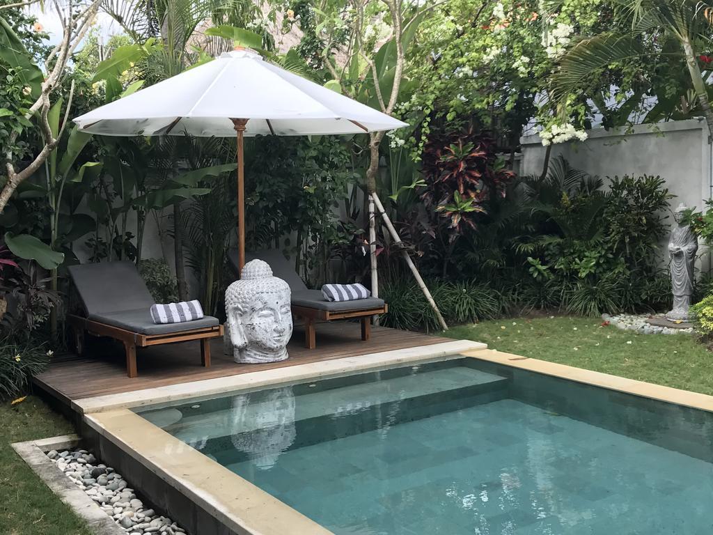 3Br Villa Erja - Minggu Villas Kerobokan Buitenkant foto